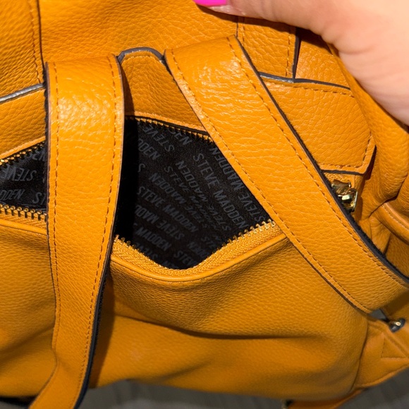 Steve Madden Backpack - Picture 4 of 14